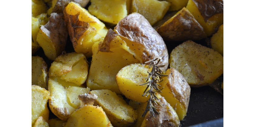patate-al-forno-con-pangrattato-e-rosmarino
